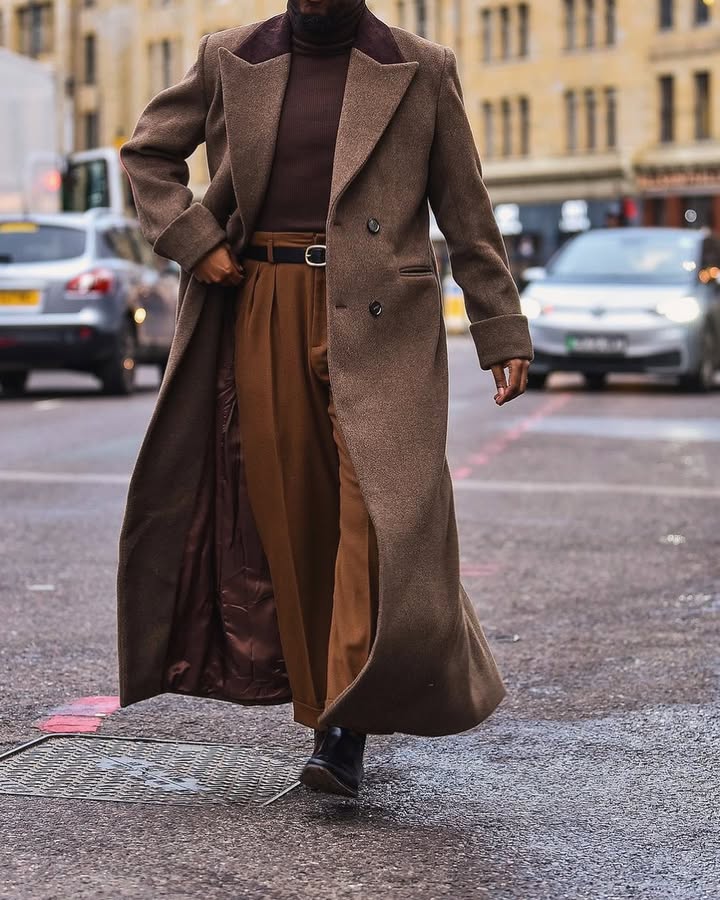 THE OBSIDIAN MOCHA OVERCOAT